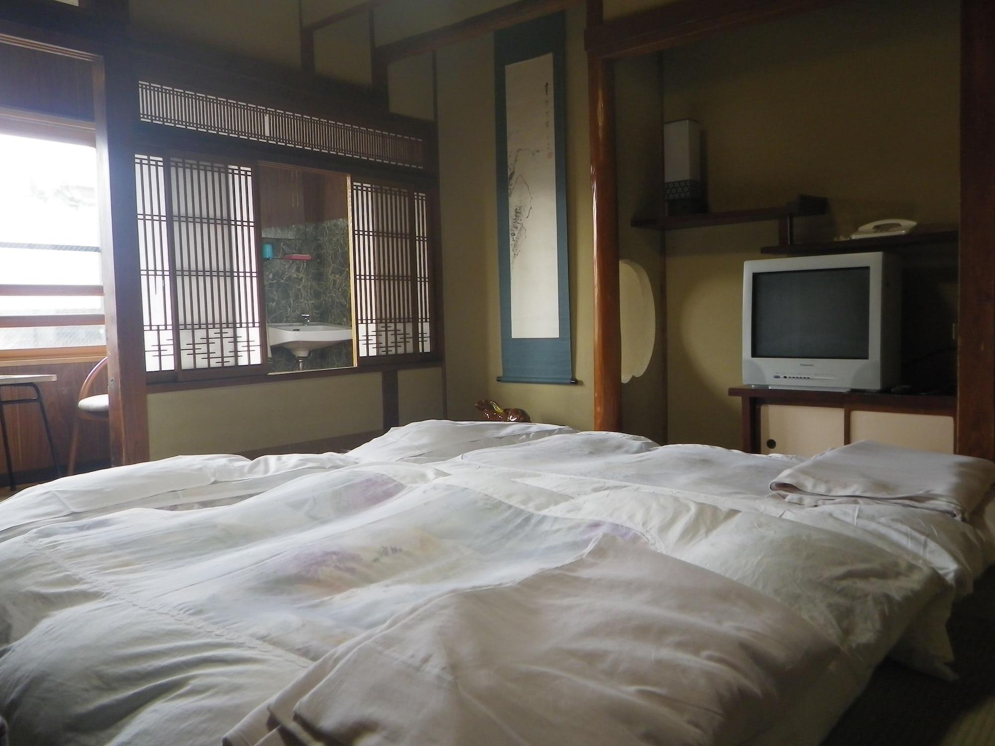 Hotel Chuokan Shimizuya Ryokan à Nagano Extérieur photo