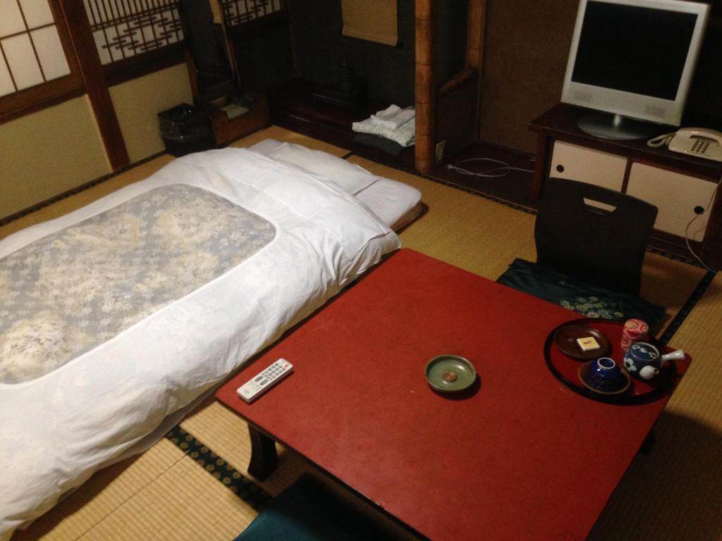 Chuokan Shimizuya Ryokan Nagano Chambre photo